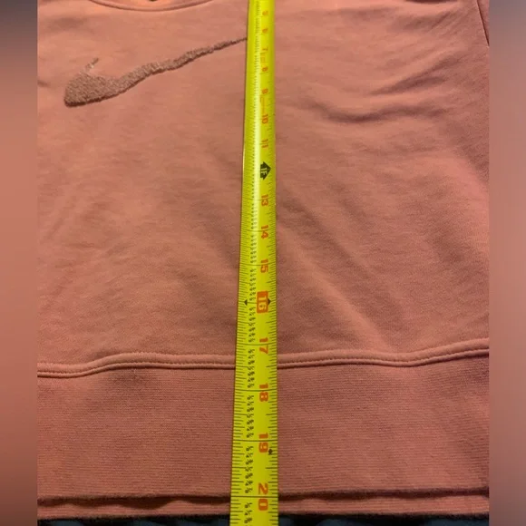 Nike pink sweatshirt medium cropped top - Picture 7 of 9